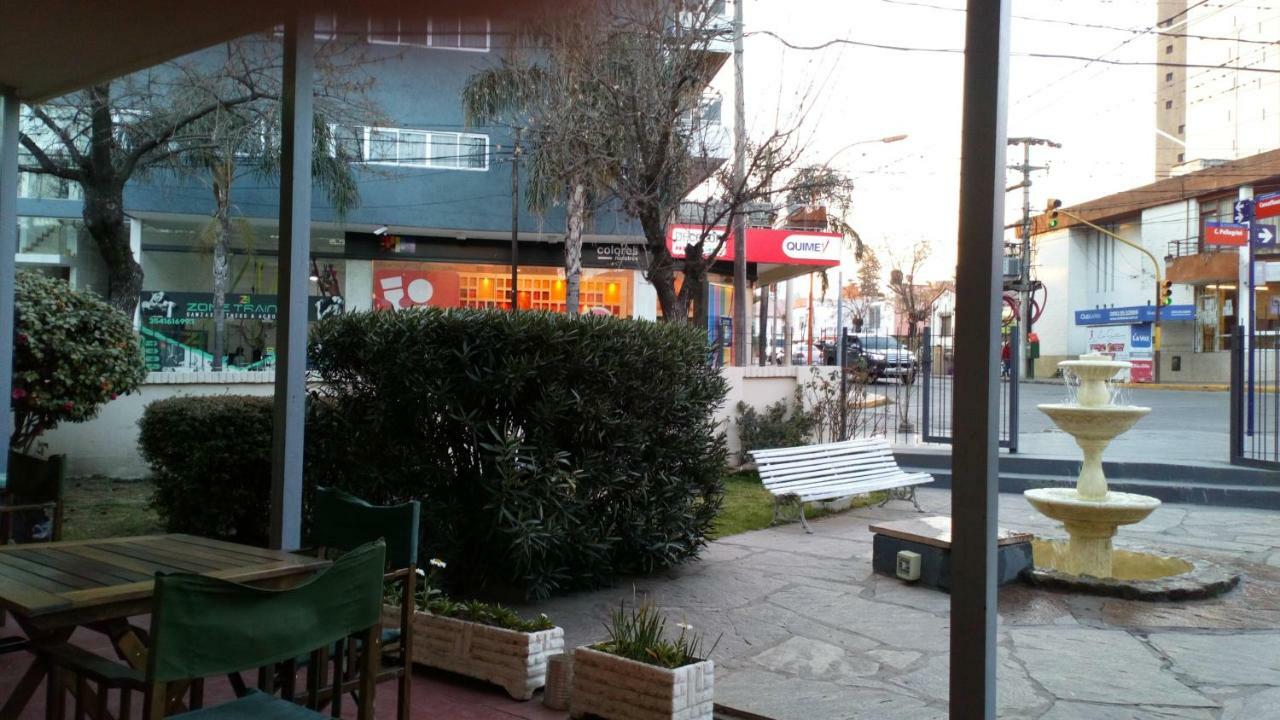 Hotel Nuevo Fatica 비야카를로스파스 외부 사진